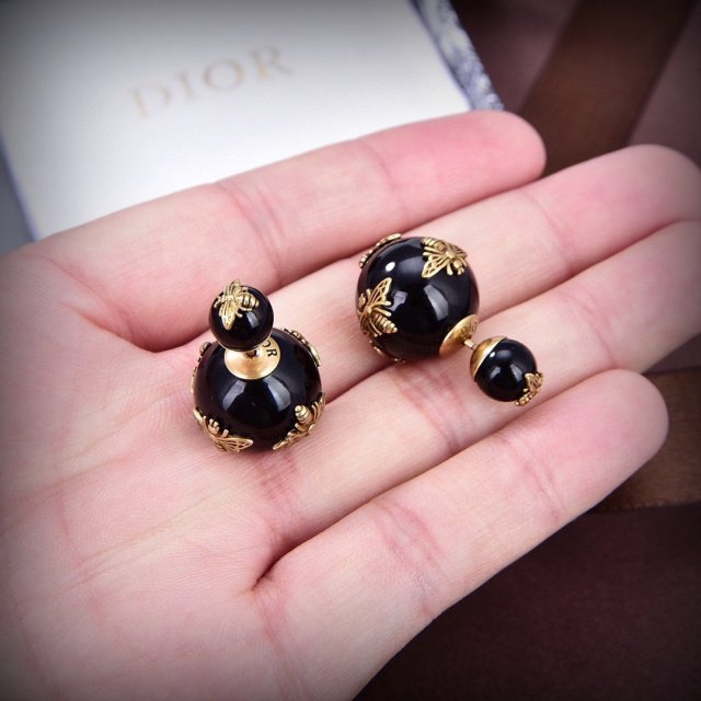 一目惚れ♪ディオールピアスコピー   DIOR   ディオールピアス086