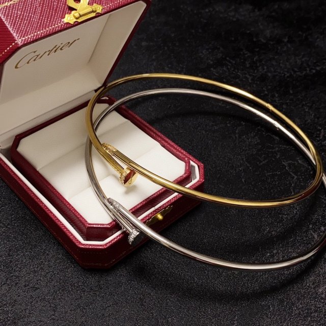 絶対欲しい！カルティエアクセサリーコピー 2色  Cartier  カルティエアクセサリー0056