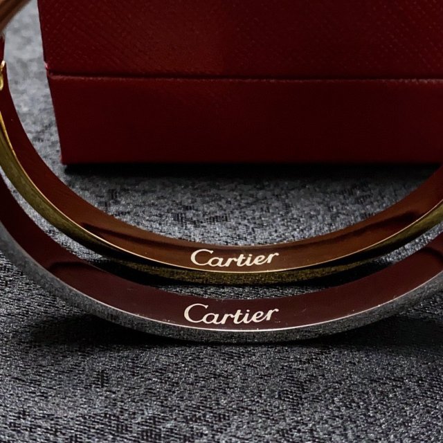 一目惚れ♪ カルティエアクセサリーコピー  2色  Cartier  カルティエアクセサリー0065