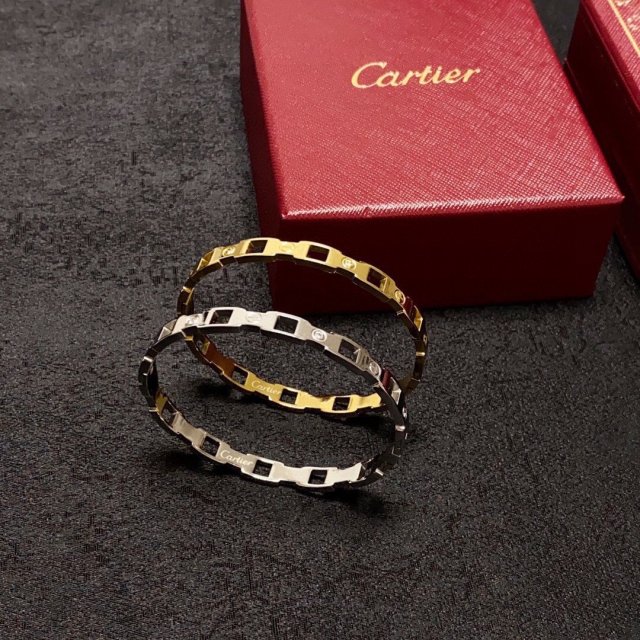 一目惚れ♪ カルティエアクセサリーコピー  2色  Cartier  カルティエアクセサリー0066