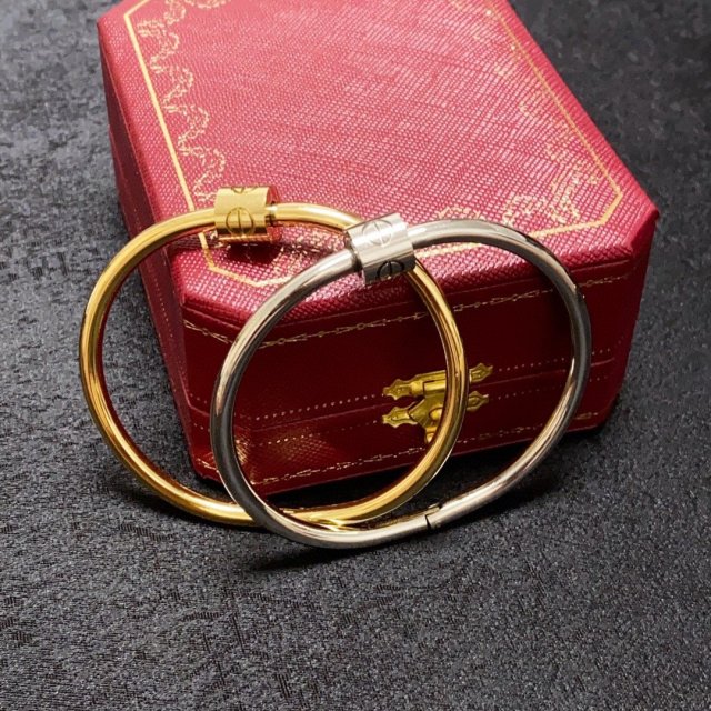 欲しい♪超限定♪カルティエアクセサリーコピー 2色   Cartier  カルティエアクセサリー0048