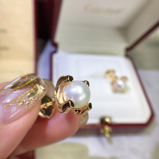 一目惚れ♪  カルティエアクセサリーコピー  Cartier  カルティエアクセサリー0040