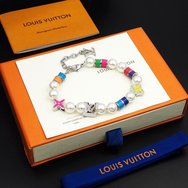 一目惚れ♪ ルイヴィトンアクセサリーコピー    Louis Vuitton ルイヴィトンアクセサリー0148