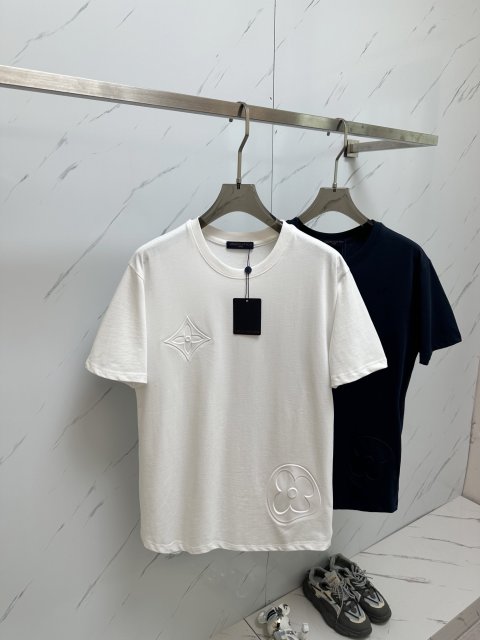 世界中で大人気♪ルイヴィトン服コピー 2色  Tシャツ   Louis Vuitton ルイヴィトン服0208