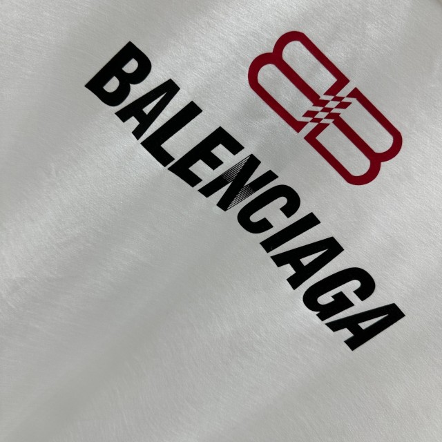 世界中で大人気♪男女兼用 バレンシアガ服コピー 2色   BALENCIAGA バレンシアガ服0099