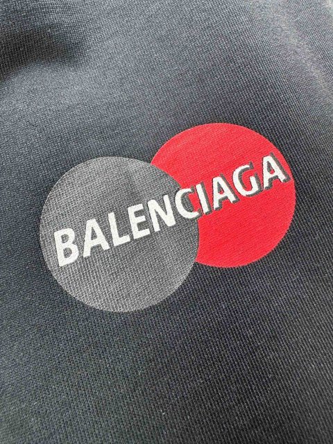 ★日本!!人気！バレンシアガ服コピー  2色   BALENCIAGA バレンシアガ服0088