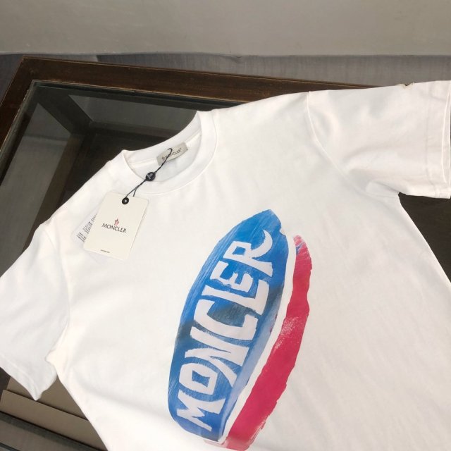 入手困難品！男女兼用 モンクレール服コピー 4色  Tシャツ   Moncler  モンクレール服0162