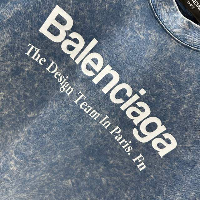 即発送！男女兼用 バレンシアガ服コピー 3色   BALENCIAGA バレンシアガ服0103