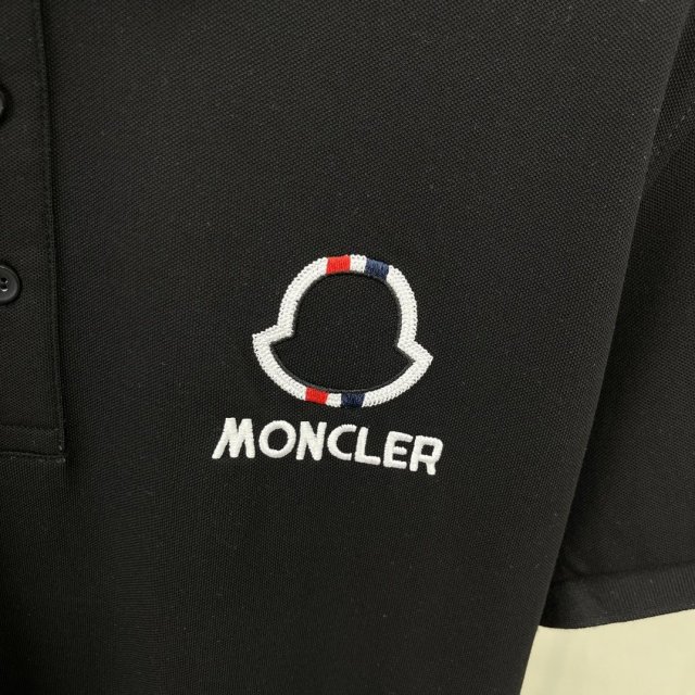 【日本未発売】 モンクレール服コピー  2色 Tシャツ   Moncler  モンクレール服0174