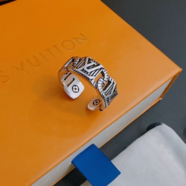 【大特価】 ルイヴィトンアクセサリーコピー  Louis Vuitton ルイヴィトンアクセサリー0162