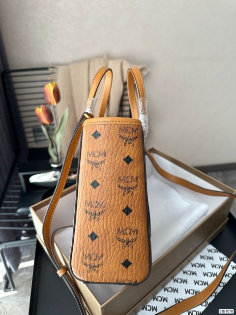 入手困難品！ MCMバッグコピー 4色  MCM   MCMバッグ0008