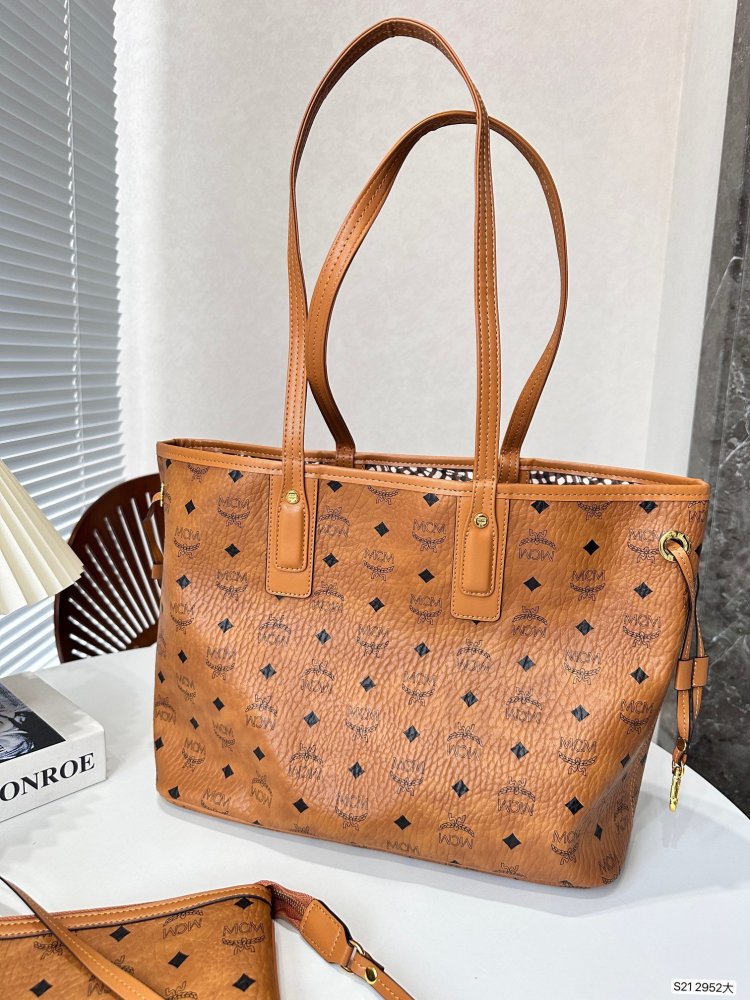 ★日本!!人気！ MCMバッグコピー 4色  MCM   MCMバッグ0006