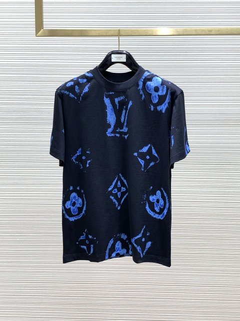 ★日本!!人気！ルイヴィトン服コピー 2色  Tシャツ   Louis Vuitton ルイヴィトン服0211