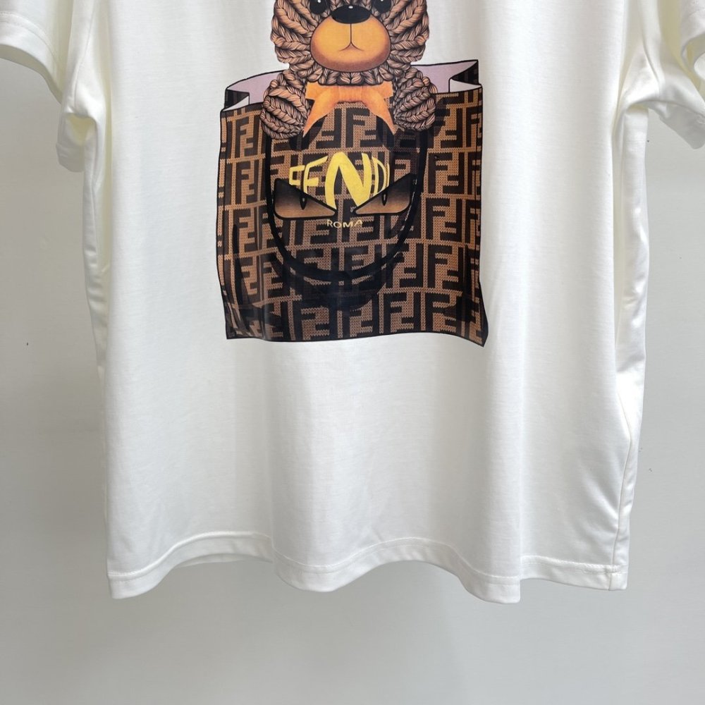 ☆超人気☆ フェンディ服コピー 2色  FENDI  フェンディ服0063
