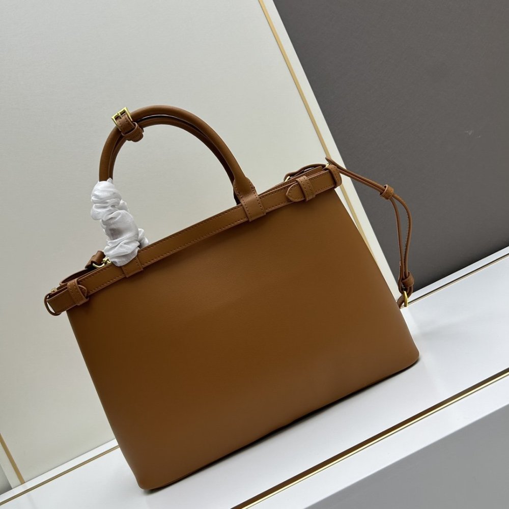注目アイテム★プラダバッグコピー 2色  PRADA  プラダバッグ00274  1BA417