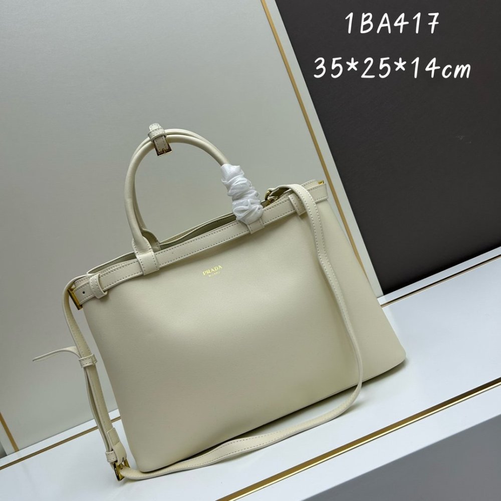 注目アイテム★プラダバッグコピー 2色  PRADA  プラダバッグ00274  1BA417