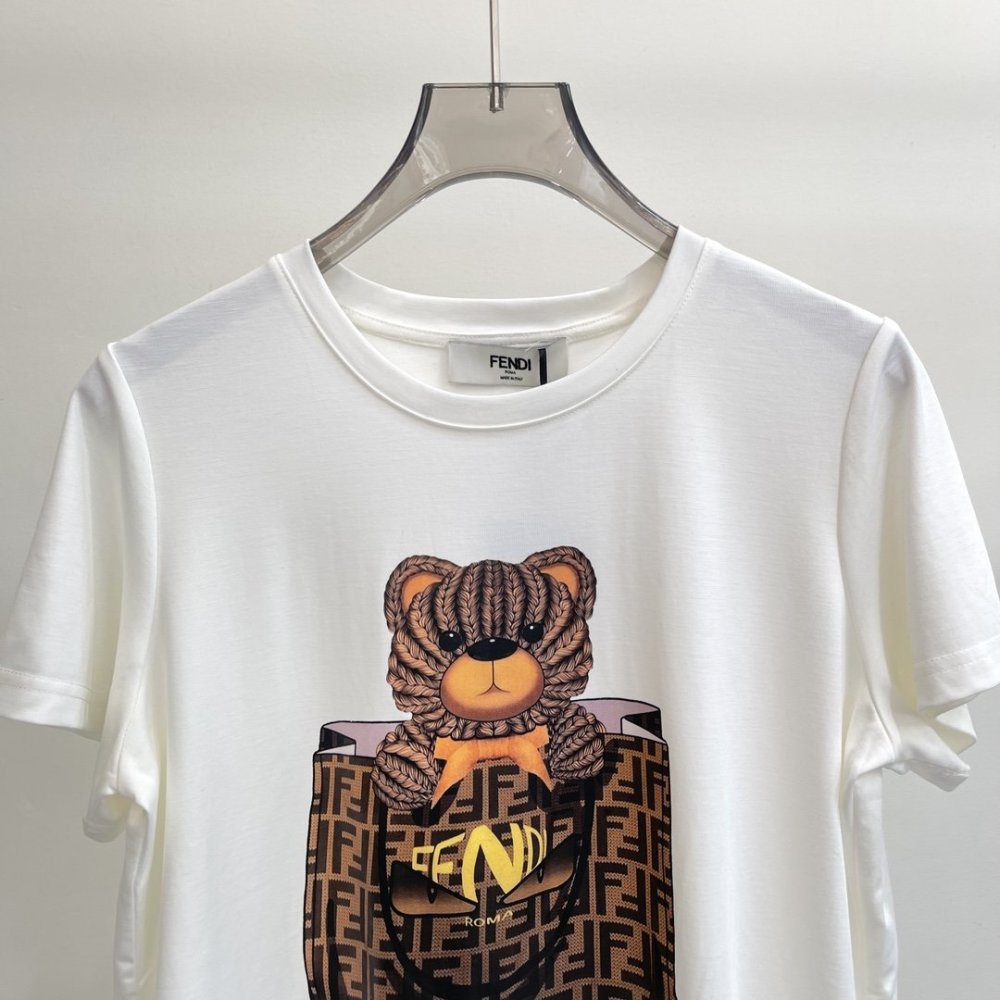 ☆超人気☆ フェンディ服コピー 2色  FENDI  フェンディ服0063