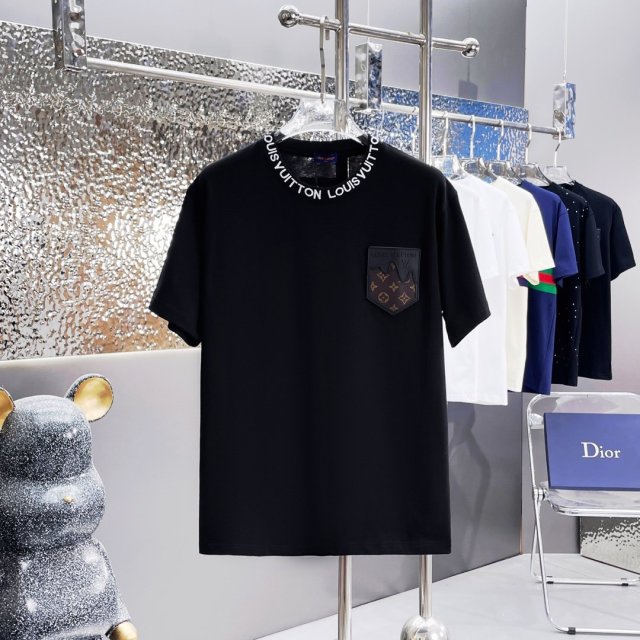 大人気！暖かい★ルイヴィトン服コピー   2色  Tシャツ   Louis Vuitton ルイヴィトン服0229