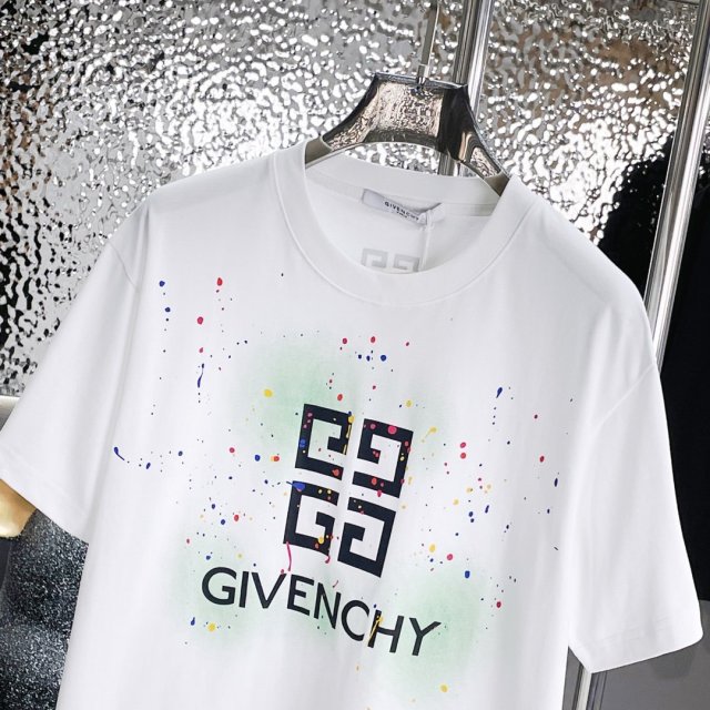 超希少！ ジバンシィ服コピー 2色  Tシャツ  GIVENCHY  ジバンシィ服0038