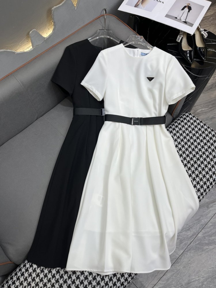 売上総額１位！プラダ服コピー     PRADA  プラダ服0128