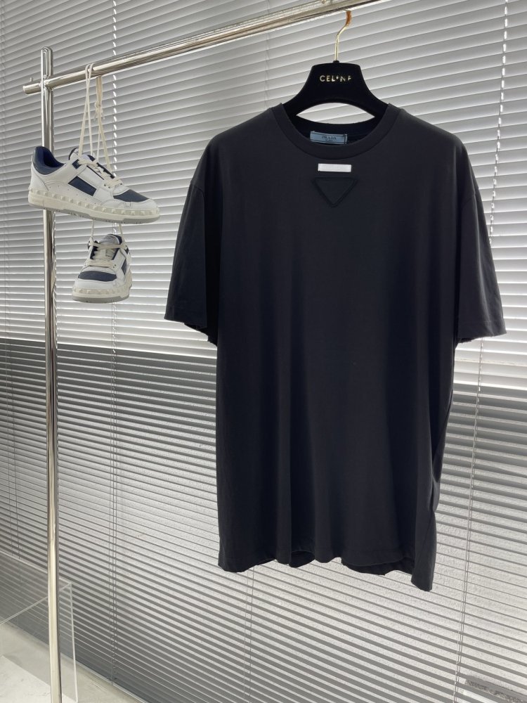 ☆超人気☆  プラダ服コピー 2色  男女兼用  Tシャツ PRADA    プラダ服0117