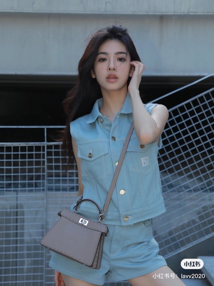 【大特価】フェンディ服コピー   FENDI  フェンディ服0067