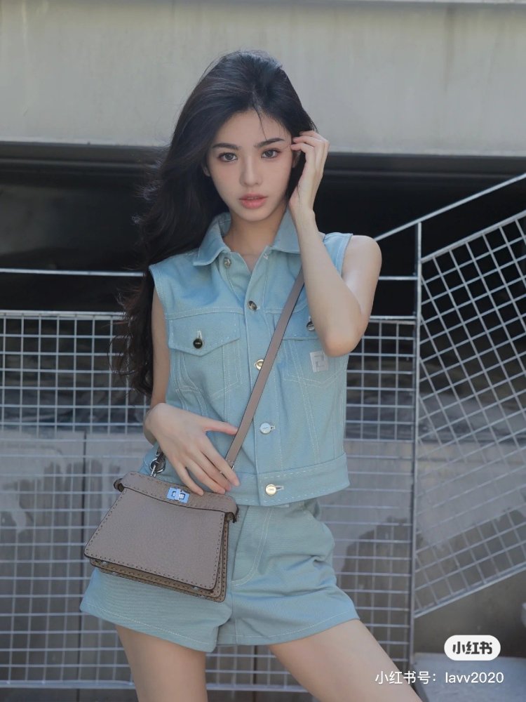【大特価】フェンディ服コピー   FENDI  フェンディ服0067