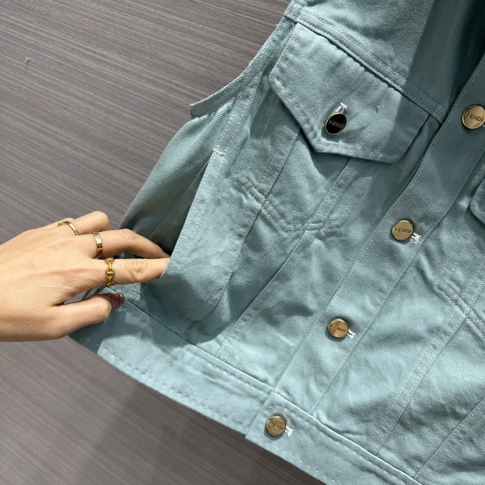 【大特価】フェンディ服コピー   FENDI  フェンディ服0067