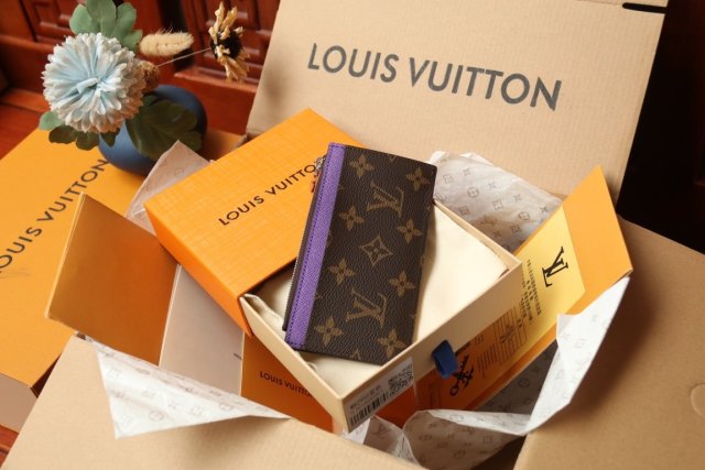 高品質【すぐ届く】 ルイヴィトンカードケース財布コピー   Louis Vuitton  ルイヴィトン財布M82908