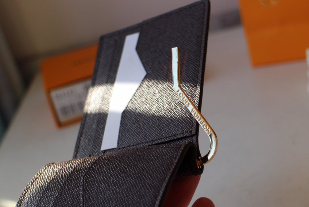 ☆超人気☆ ルイヴィトン折り財布コピー  Louis Vuitton ルイヴィトン財布 M66543