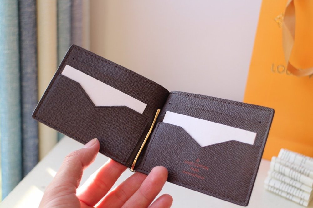 ☆超人気☆ ルイヴィトン折り財布コピー  Louis Vuitton ルイヴィトン財布 M66543