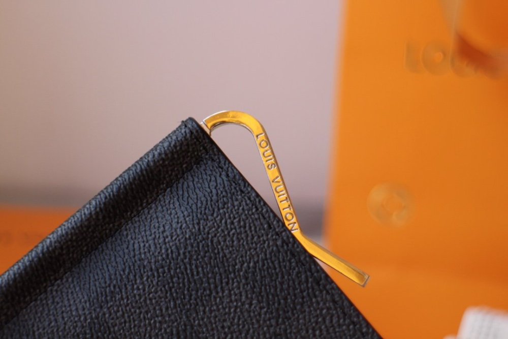 完売前に！ ルイヴィトン折り財布コピー  Louis Vuitton ルイヴィトン財布 M66543