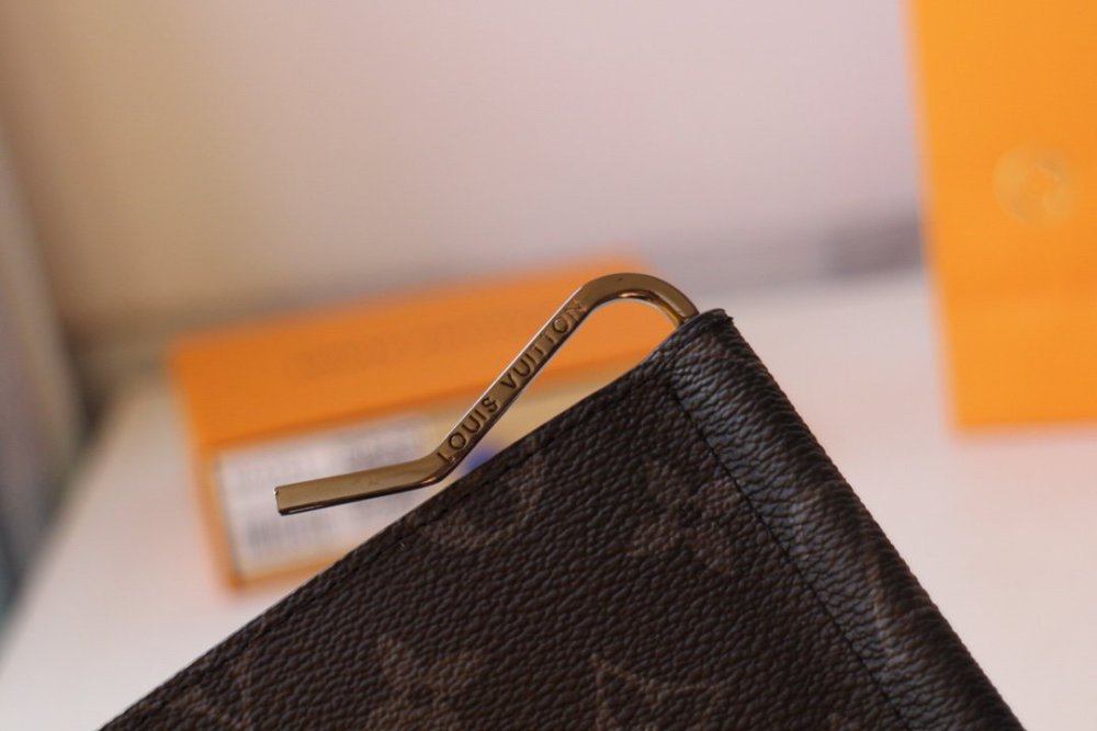入手困難品！ ルイヴィトン折り財布コピー  Louis Vuitton ルイヴィトン財布 M66543