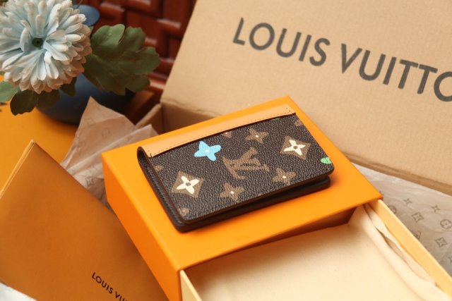 国内発送★ ルイヴィトンカードケース財布コピー 2色  Louis Vuitton  ルイヴィトン財布M83337 M83336