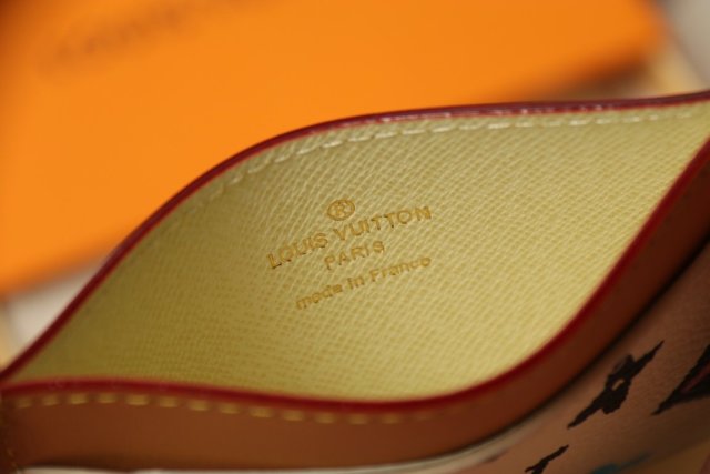 欲しい★超限定★ ルイヴィトンカードケース財布コピー 2色  Louis Vuitton  ルイヴィトン財布M83348