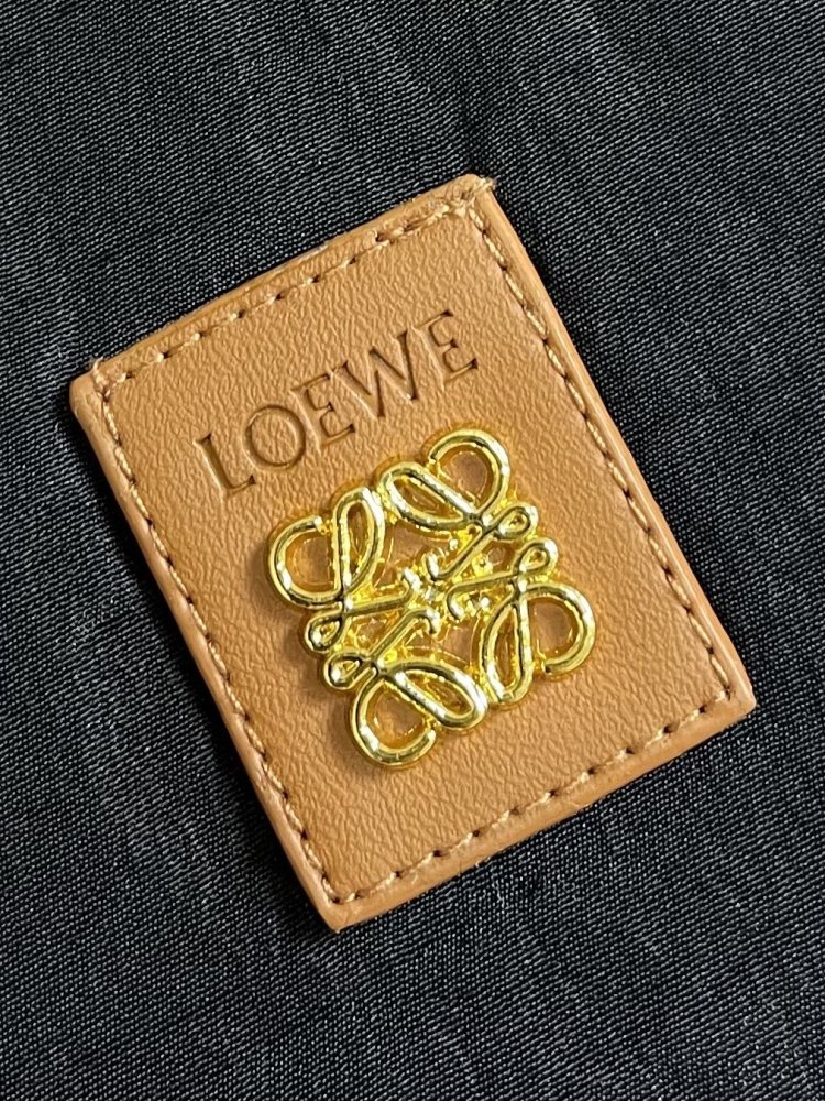★日本!!人気！  ロエベ 服コピー   2色   LOEWE  ロエベ服0128