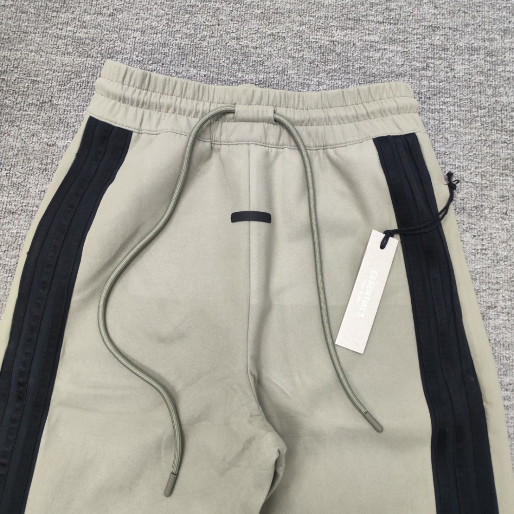 Fear of God x adidas Athlletics  世界中で大人気★ フィアオブゴッド 服コピー 2色    フィアオブゴッド服0016