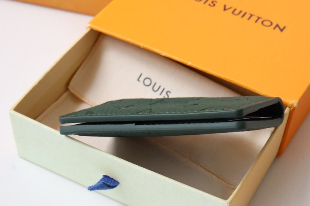 高品質  【目を惹く☆】  ルイヴィトンカードケースコピー   Louis Vuitton ルイヴィトン財布M83067