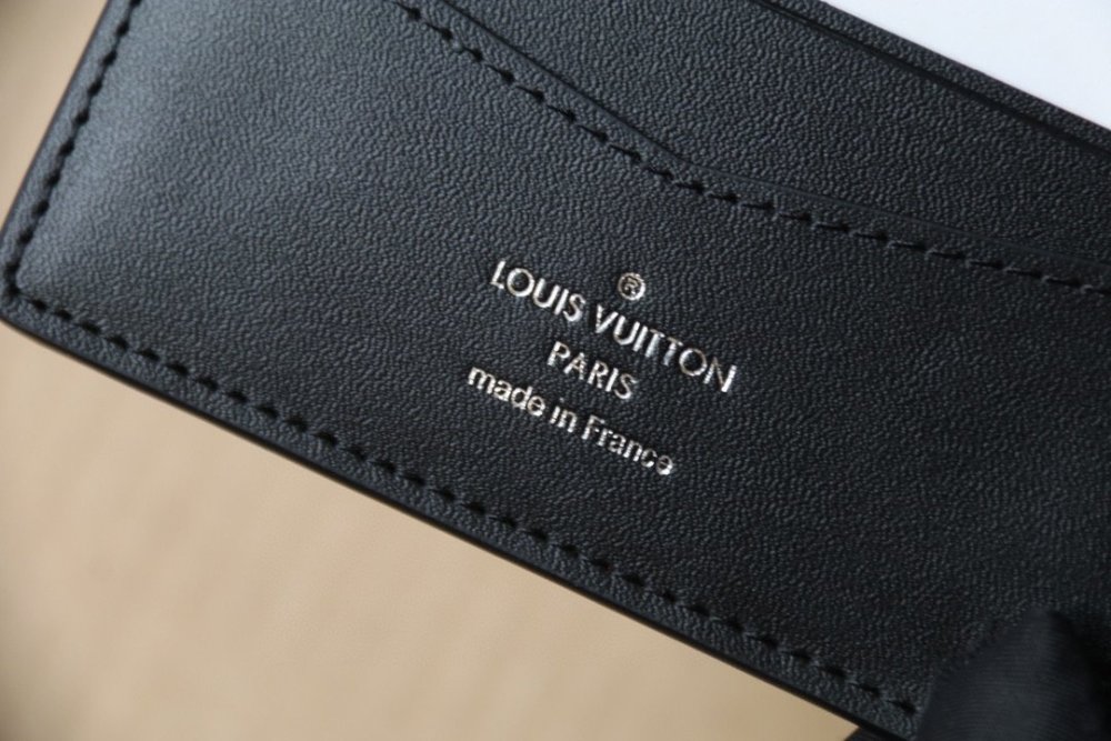 高品質 欲しい★超限定★  ルイヴィトン長財布コピー   Louis Vuitton ルイヴィトン財布M81774