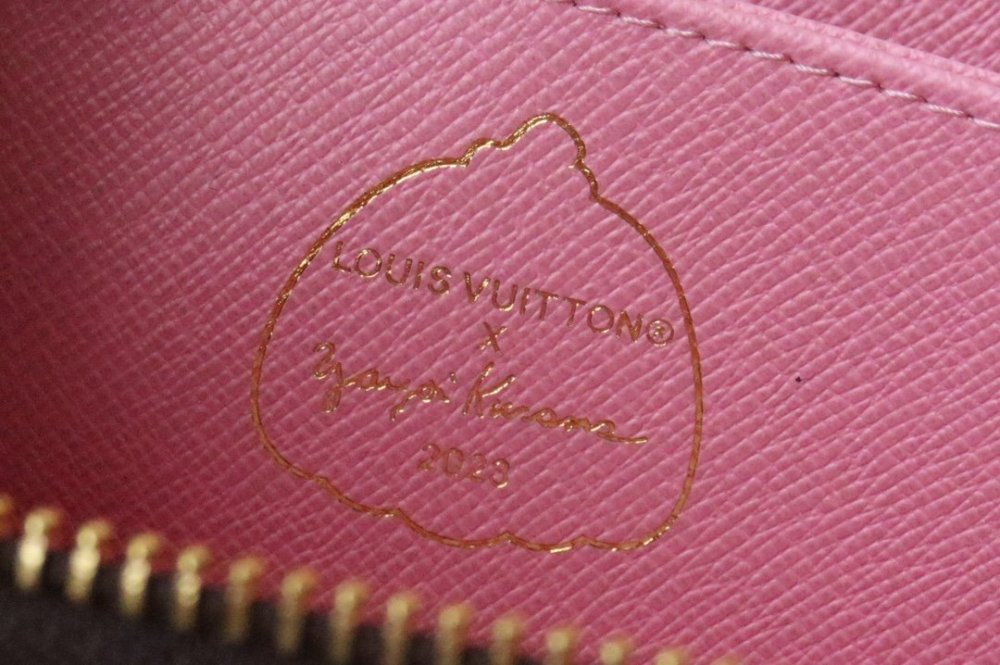 即発送！  ルイヴィトン長財布コピー  Louis Vuitton ルイヴィトン財布M82106