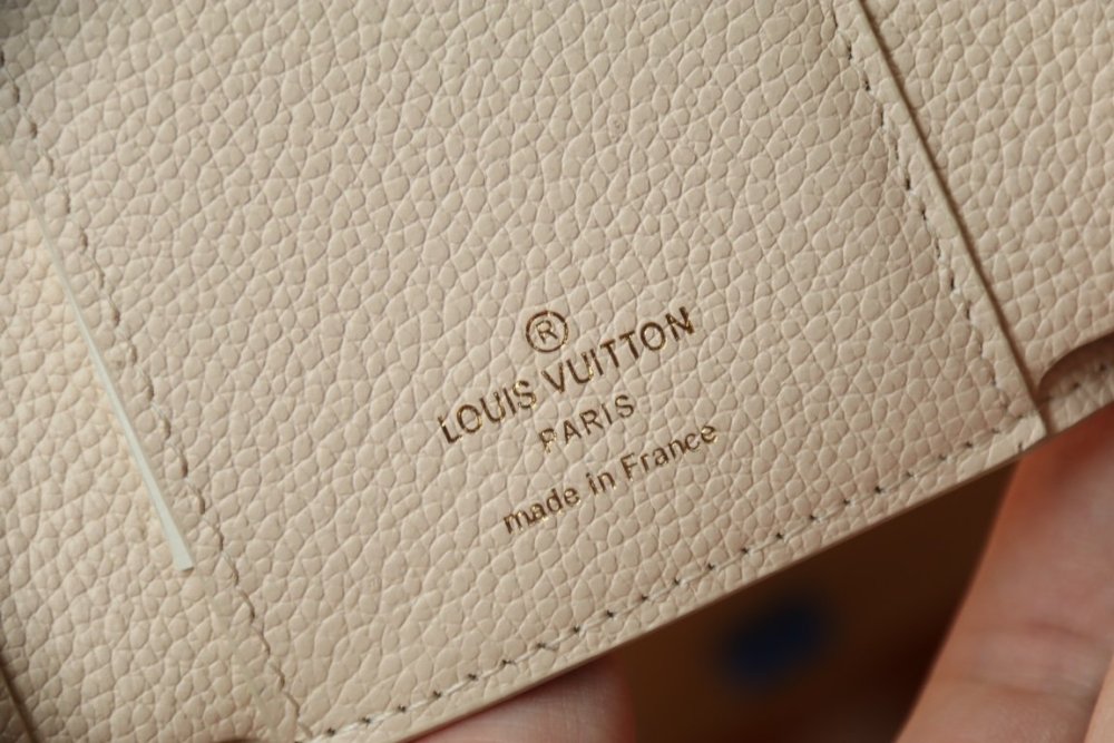 高品質  ☆超人気☆   ルイヴィトン折り財布コピー   Louis Vuitton ルイヴィトン財布M83507