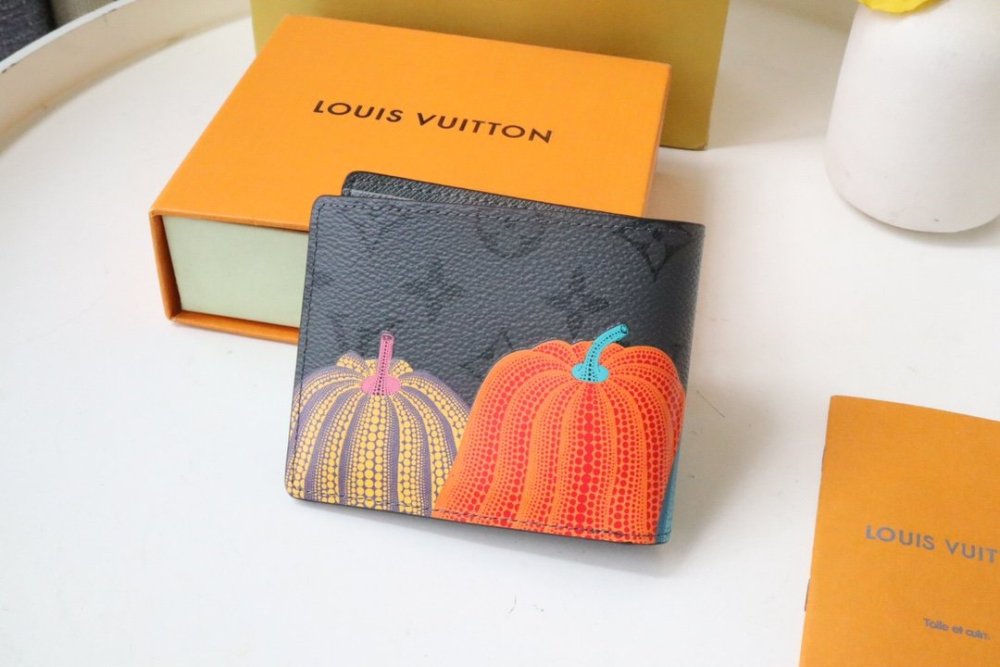 売上総額１位！  ルイヴィトン折り財布コピー   Louis Vuitton ルイヴィトン財布M81967