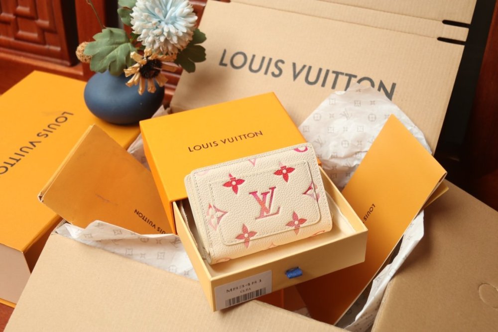 高品質  《人気★》   ルイヴィトン折り財布コピー   Louis Vuitton ルイヴィトン財布M83481