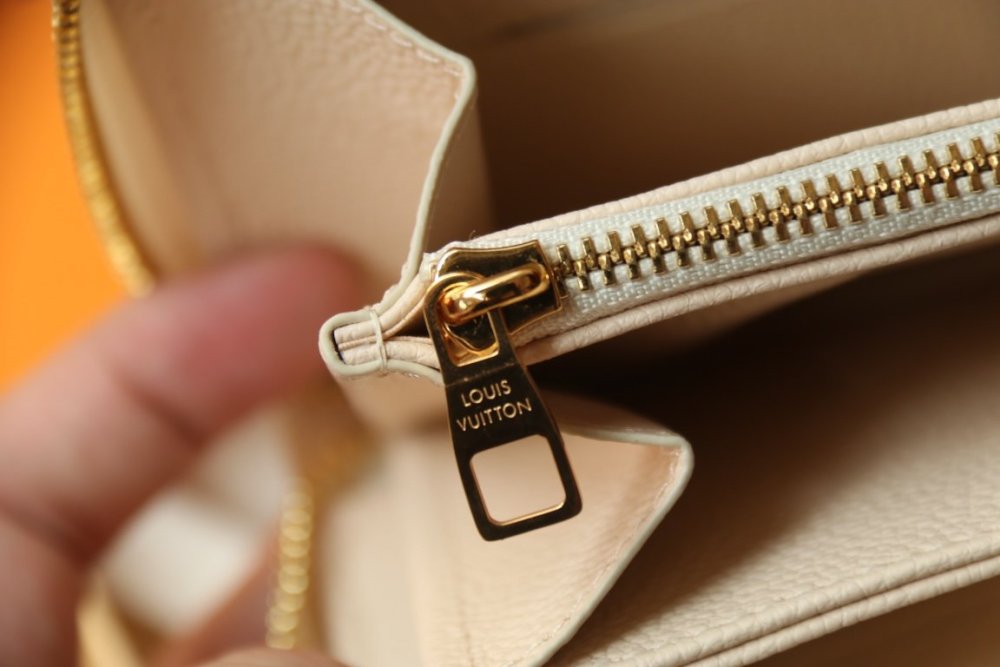 高品質  超希少！！  ルイヴィトン長財布コピー  Louis Vuitton ルイヴィトン財布M83505