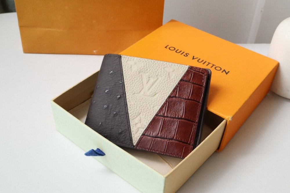 高品質  完売前に！  ルイヴィトン折り財布コピー  Louis Vuitton ルイヴィトン財布M84689