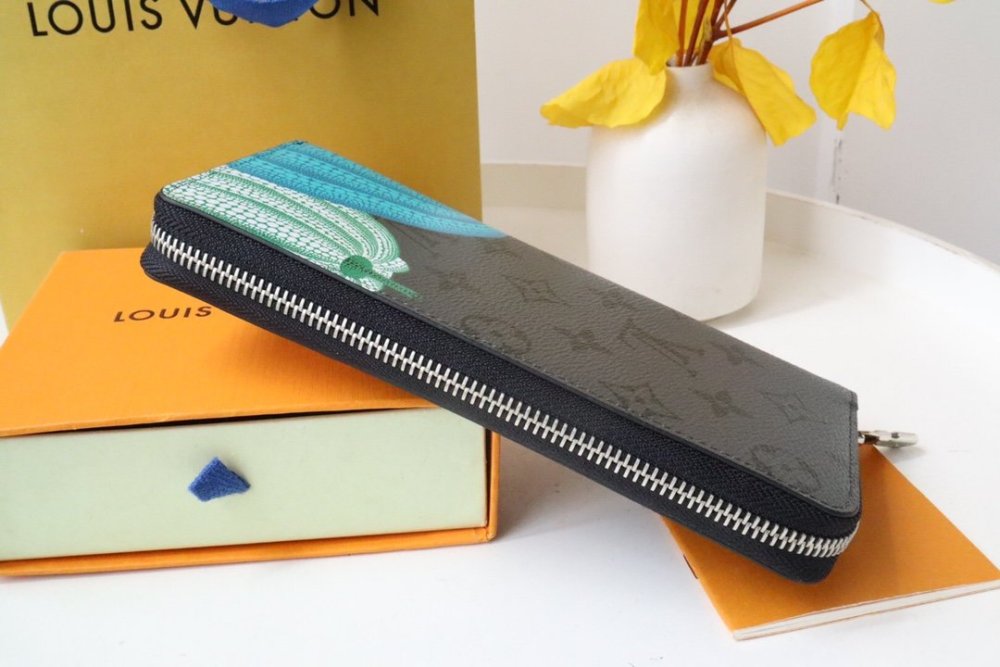 送料込  ルイヴィトン長財布コピー  Louis Vuitton ルイヴィトン財布M81971