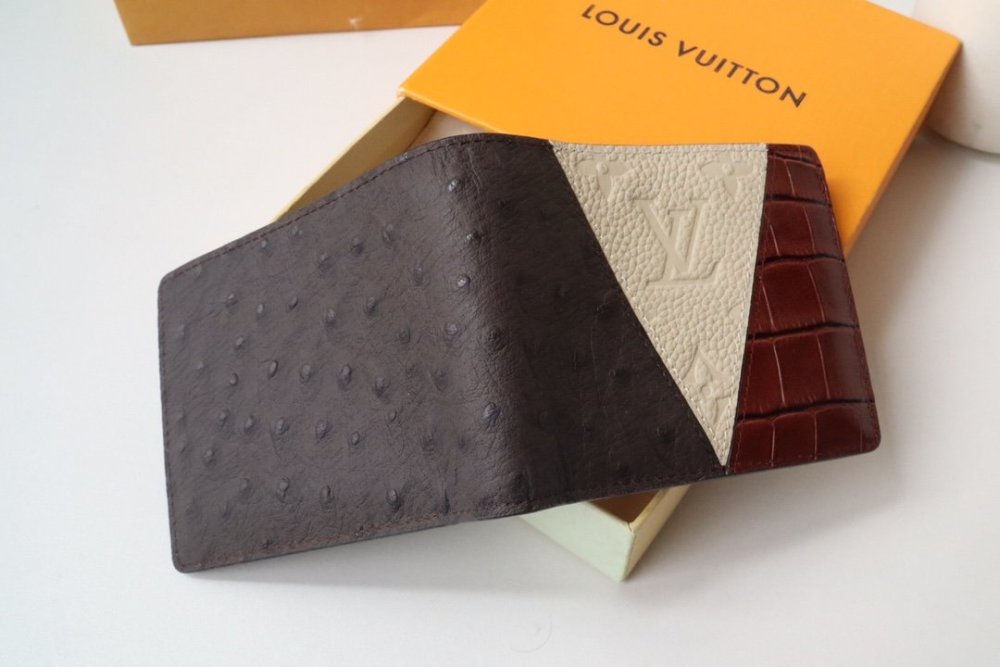 高品質  完売前に！  ルイヴィトン折り財布コピー  Louis Vuitton ルイヴィトン財布M84689