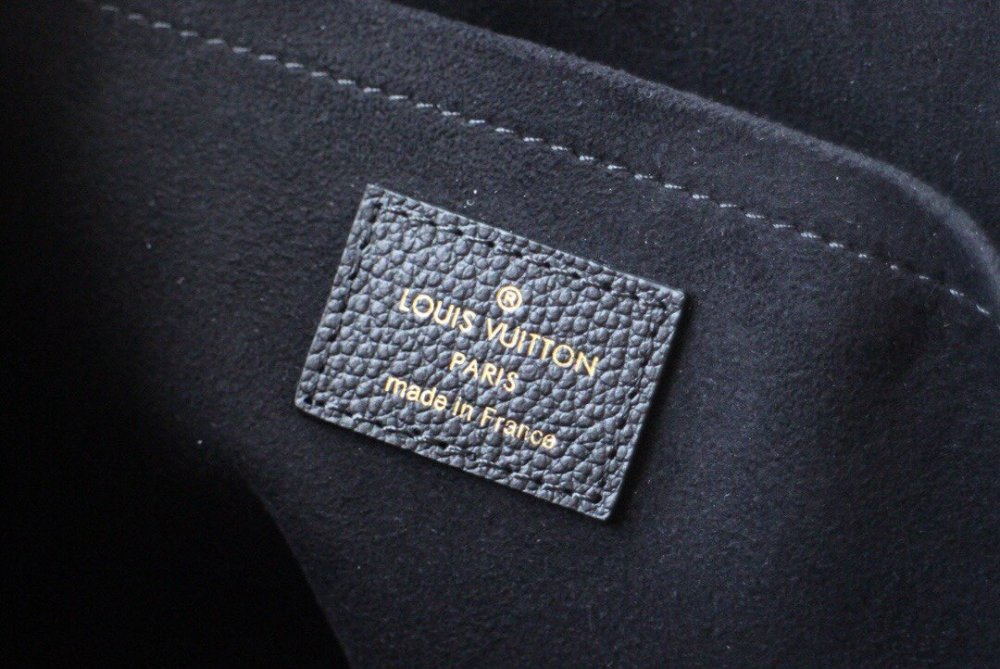 送料込  ルイヴィトン長財布コピー  Louis Vuitton ルイヴィトン財布M81971