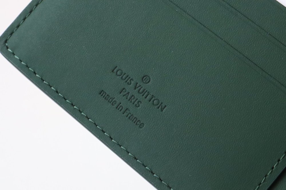 高品質  ★日本!!人気！  ルイヴィトン折り財布コピー   Louis Vuitton ルイヴィトン財布M83055