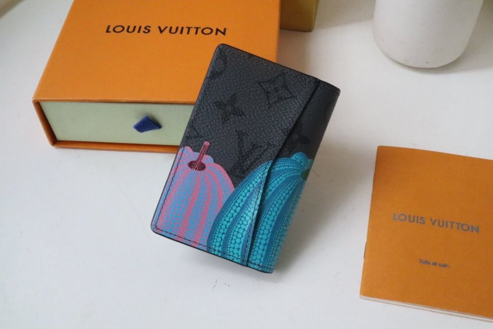 使い勝手良し  ルイヴィトンカードケースコピー   Louis Vuitton ルイヴィトン財布M81969